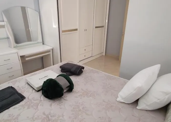 Wonderful Sea View Qerret